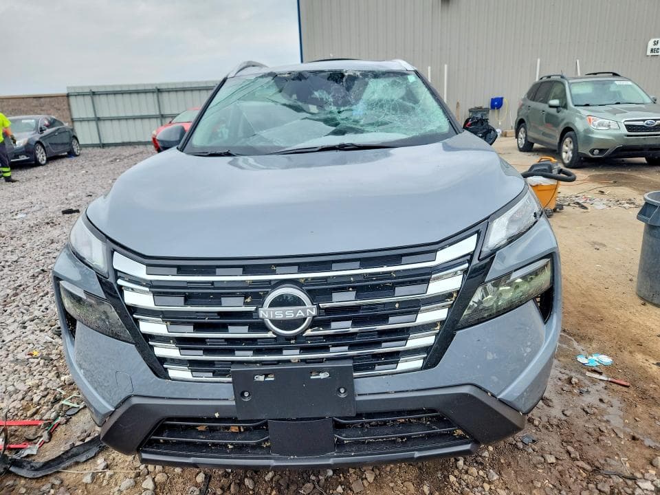 2026 NISSAN ROGUE SV 5