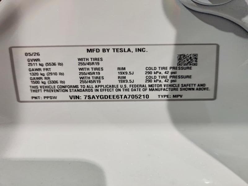 2026 TESLA MODEL Y 14