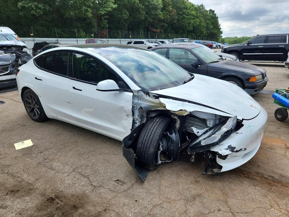 2023 TESLA MODEL 3 4