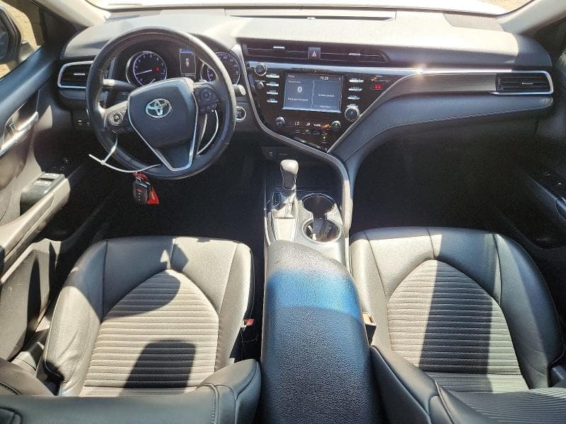 2018 TOYOTA CAMRY SE 8