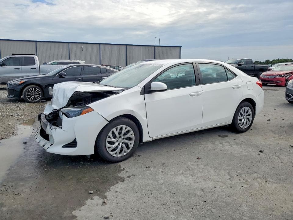 2018 TOYOTA COROLLA LE - 1