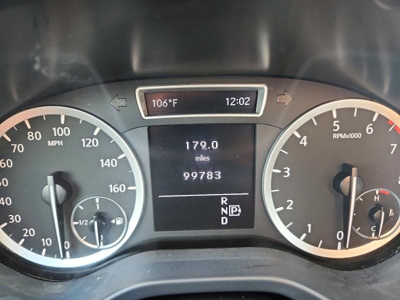 2017 INFINITI QX30 BASE 9