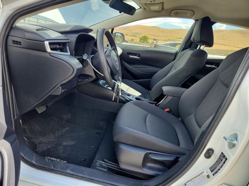 2021 TOYOTA COROLLA LE 7