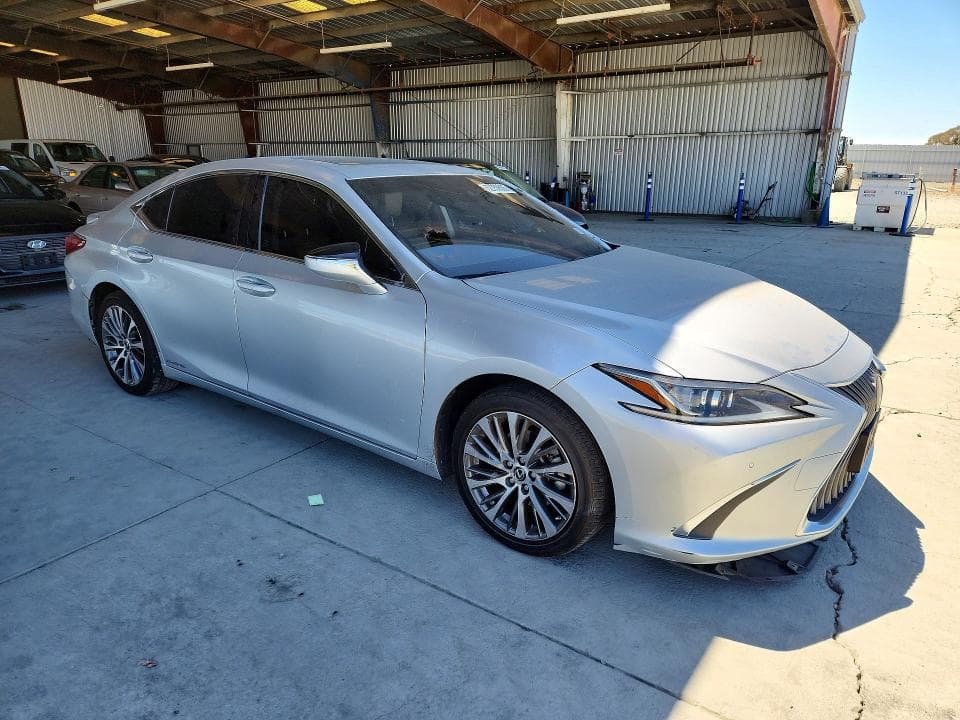 2019 LEXUS ES 300H 4