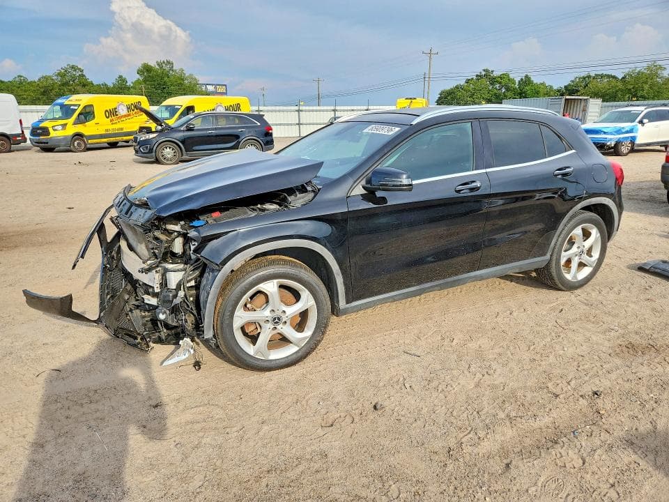 2018 MERCEDES-BENZ GLA 250 4MATIC