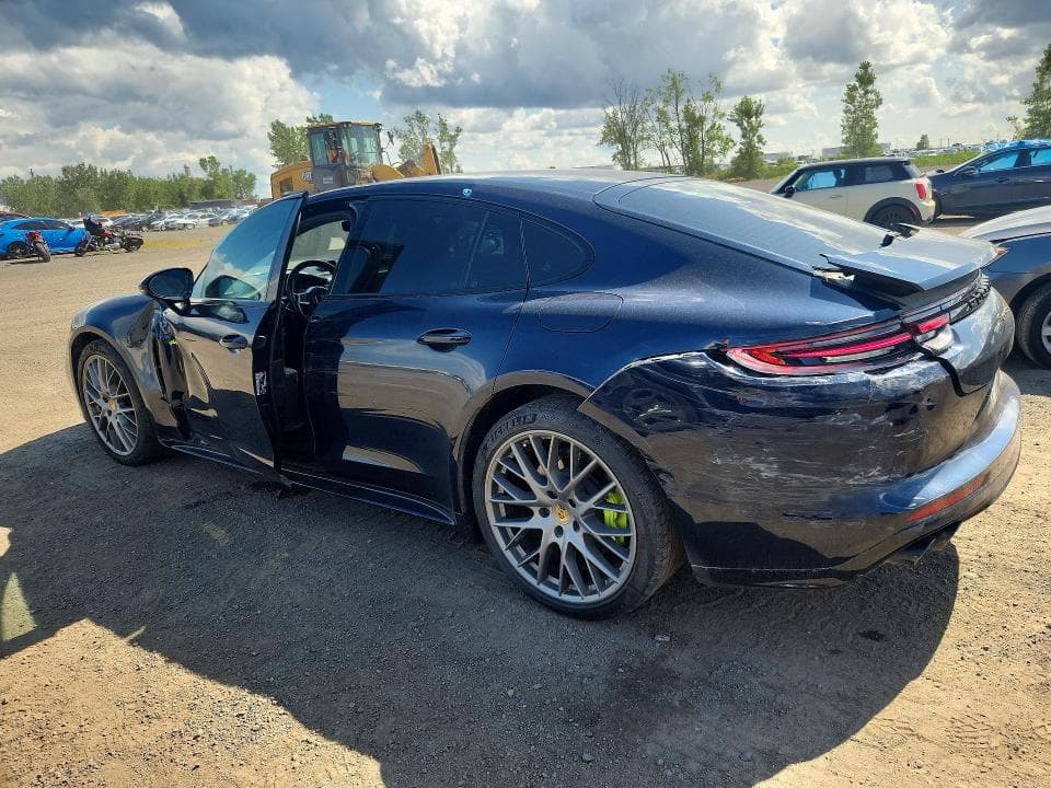 2019 PORSCHE PANAMERA 4 E-HYBRID 2