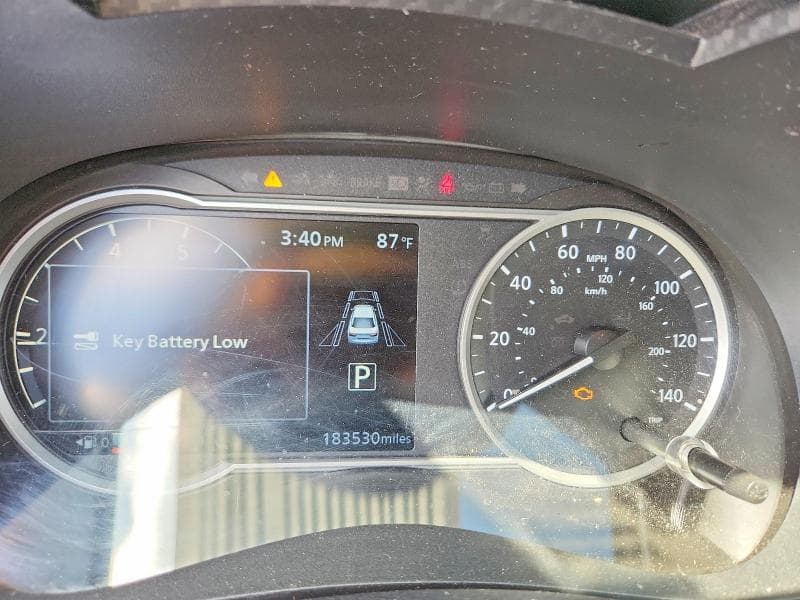 2020 NISSAN VERSA SV 9