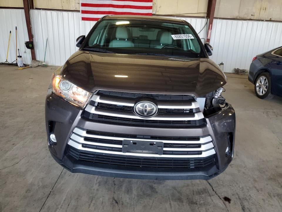 2019 TOYOTA HIGHLANDER LE PLUS 5