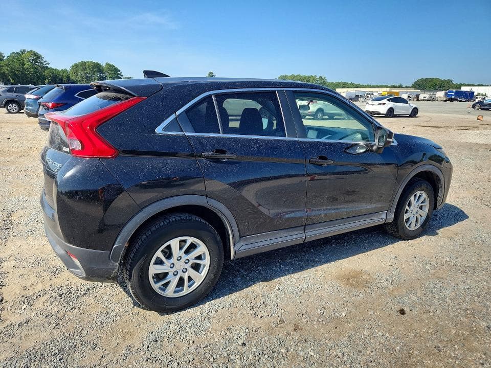 2019 MITSUBISHI ECLIPSE CROSS ES 3