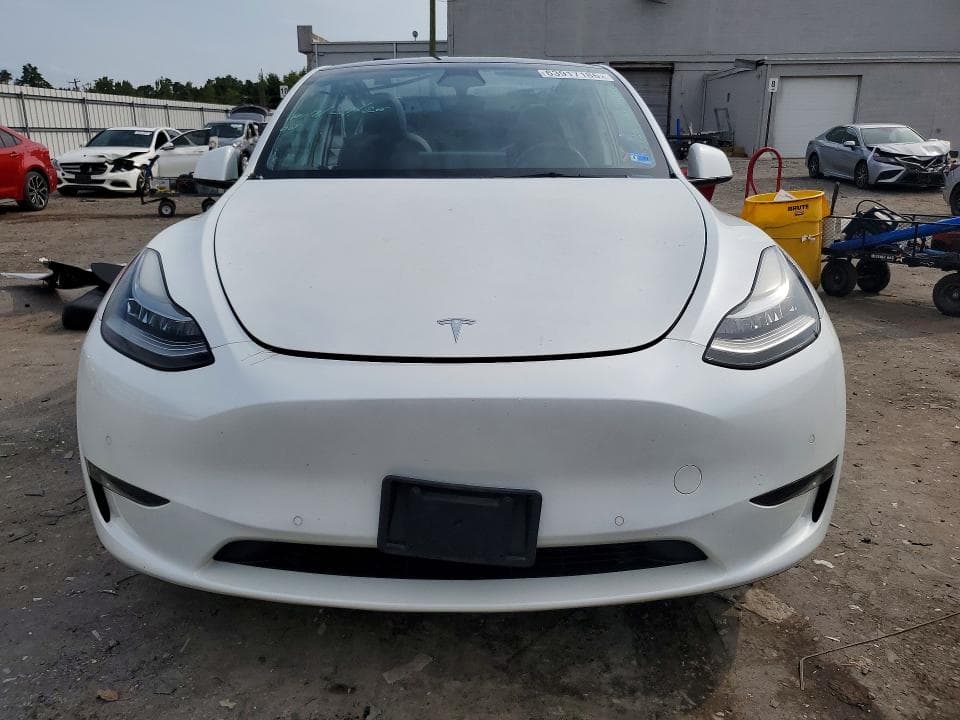 2022 TESLA MODEL Y 5