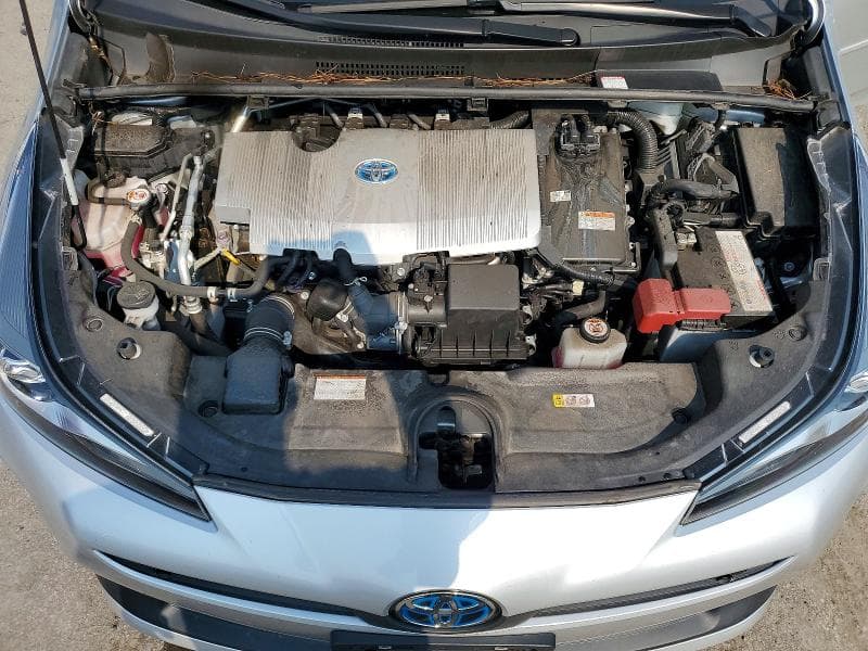 2022 TOYOTA PRIUS LE AWD-E 11