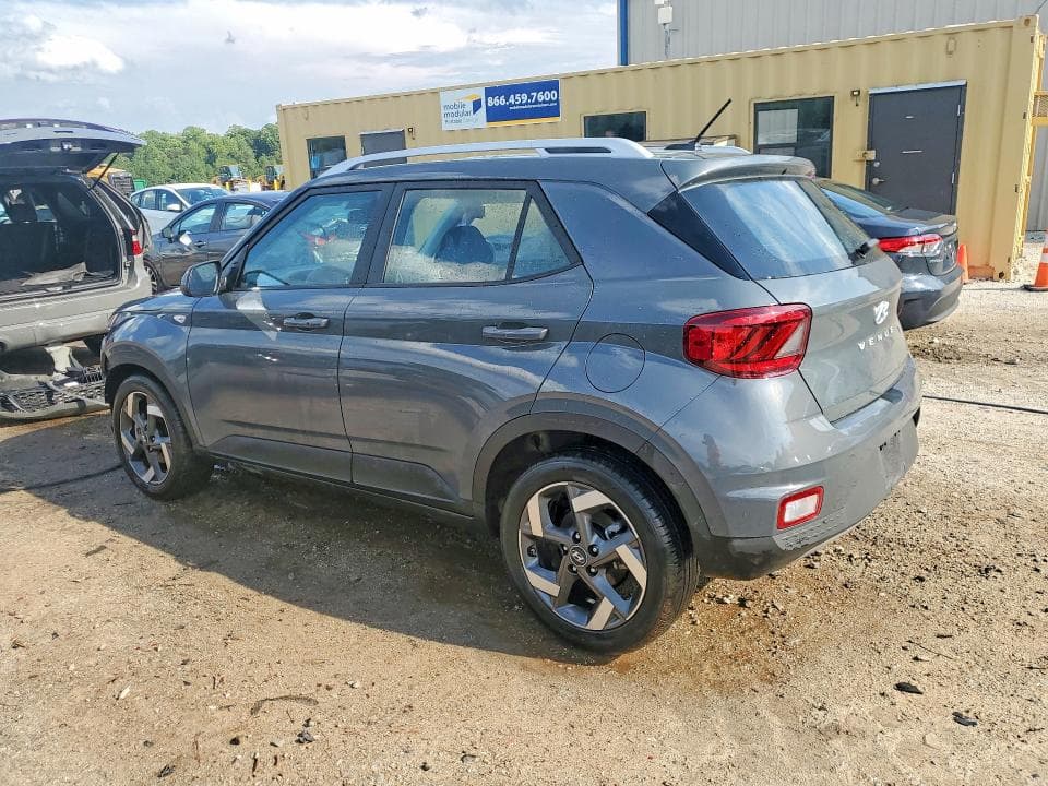 2026 HYUNDAI VENUE SEL 2