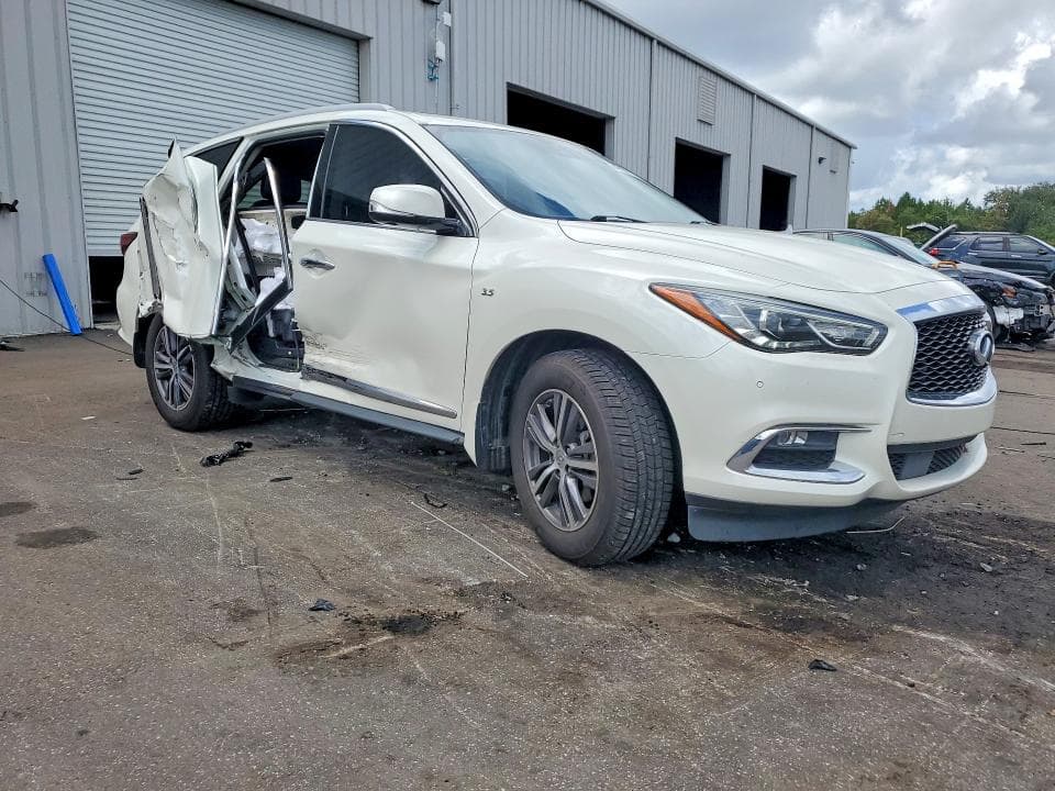 2017 INFINITI QX60 BASE 4
