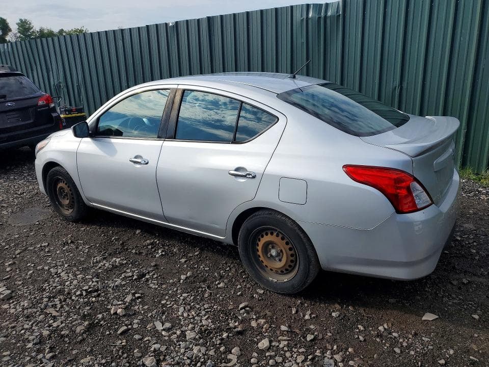 2018 NISSAN VERSA SV 2