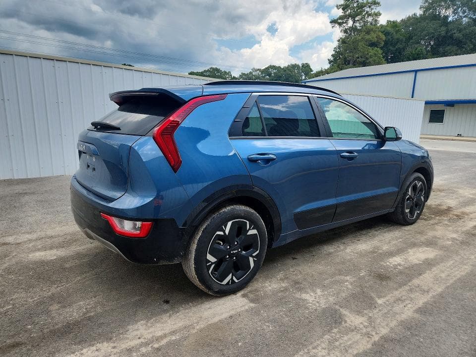 2023 KIA NIRO WIND 3