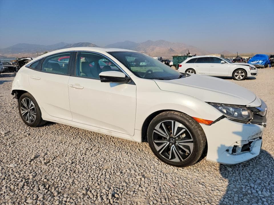 2017 HONDA CIVIC EX 4