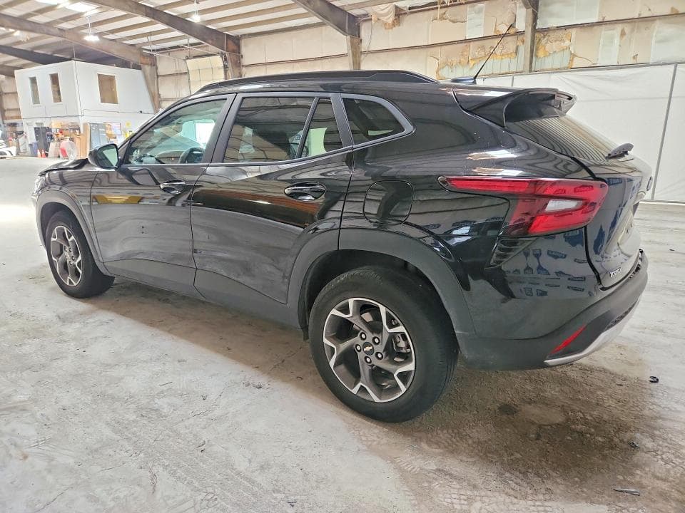 2025 CHEVROLET TRAX 1LT 2