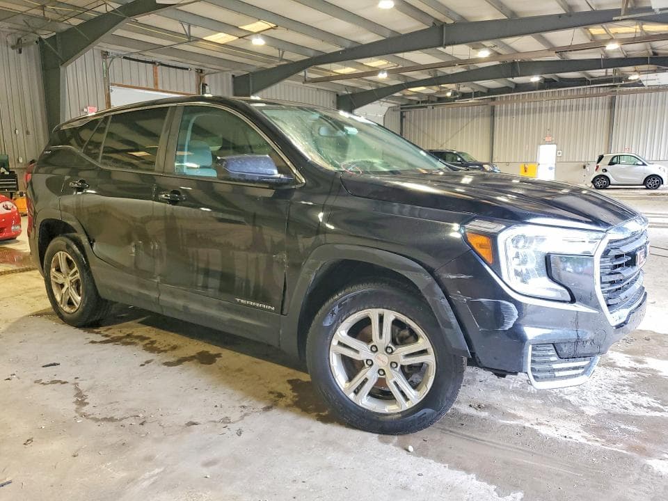2022 GMC TERRAIN SLE 4