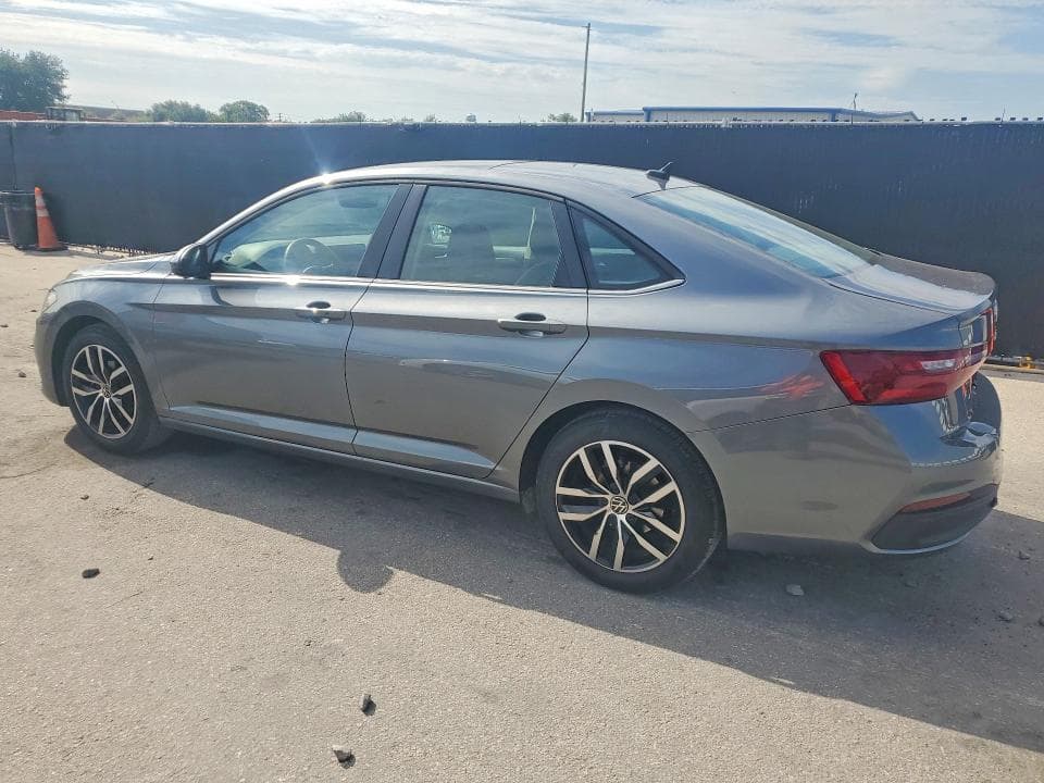 2025 VOLKSWAGEN JETTA SE 2