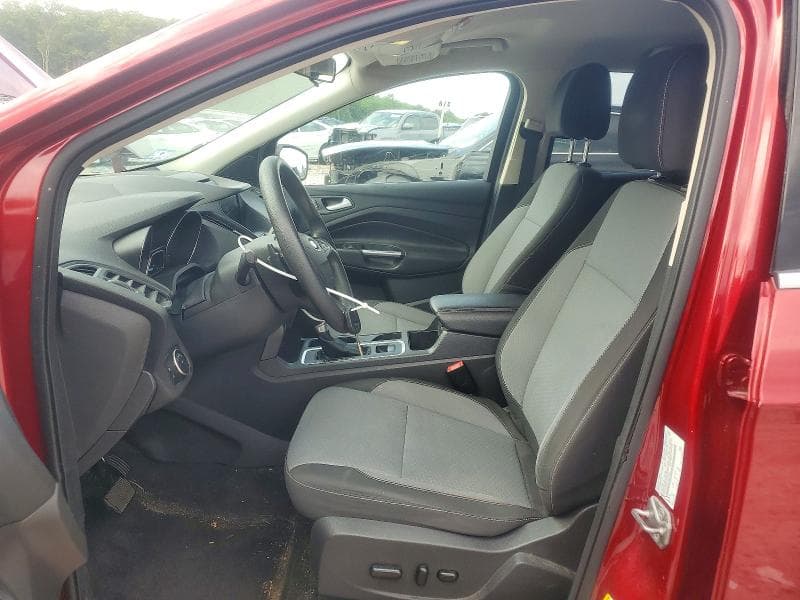 2017 FORD ESCAPE SE 7