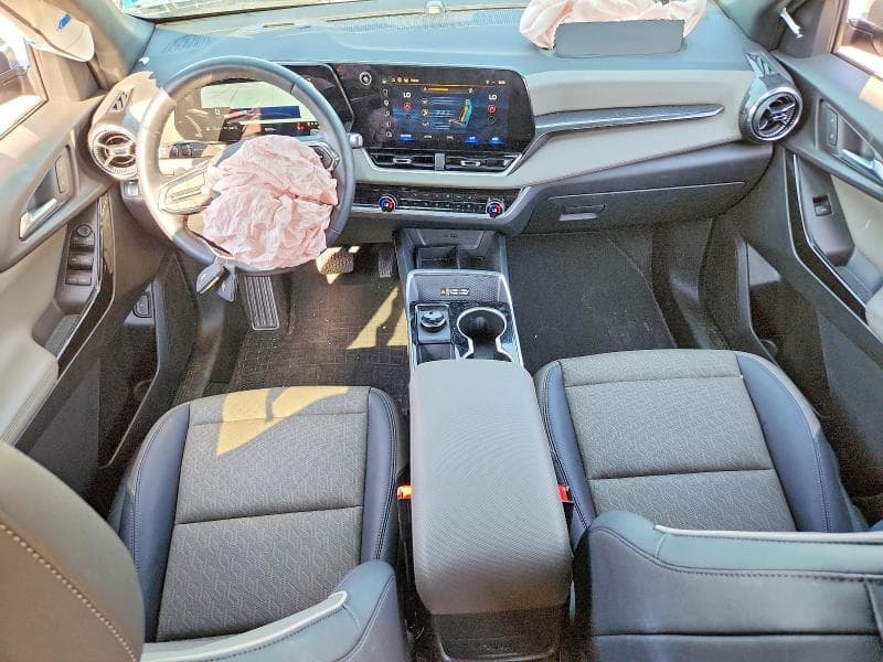 2026 CHEVROLET EQUINOX LT 8