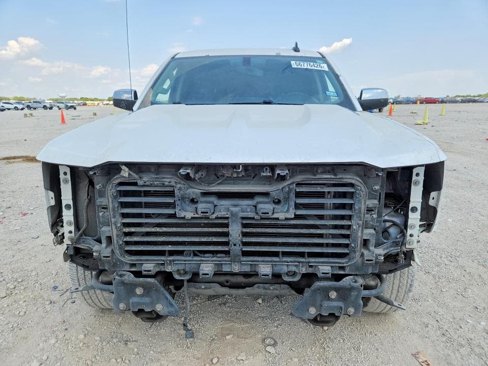 2017 CHEVROLET SILVERADO C1500 LT 5