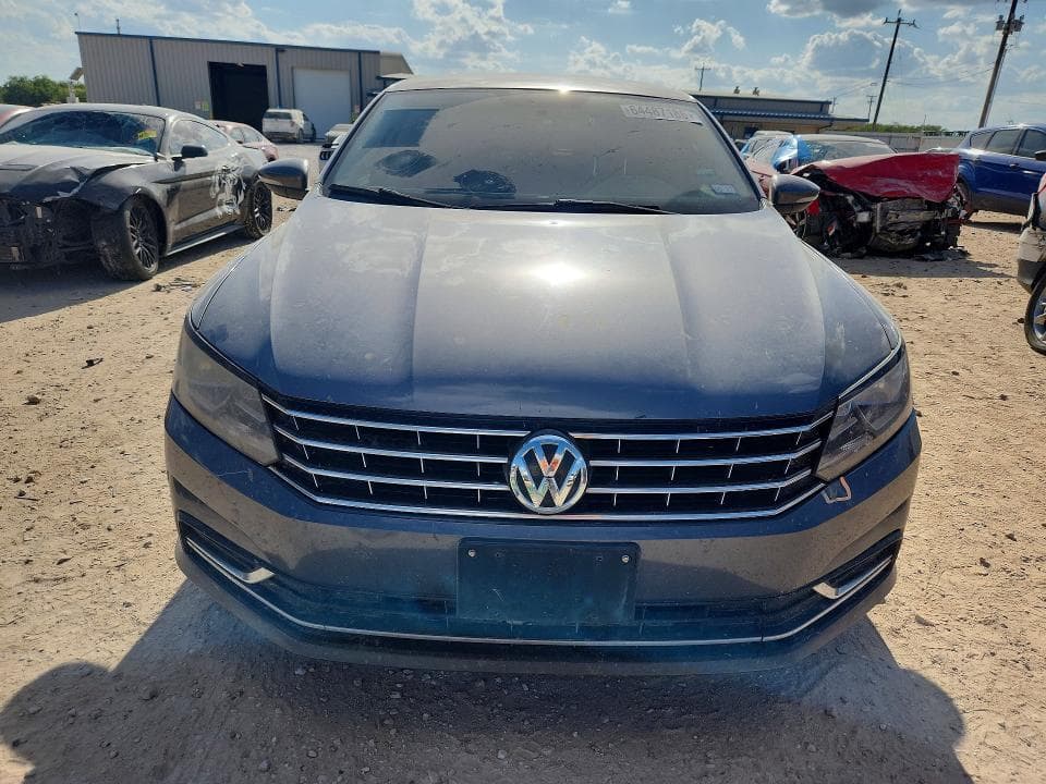 2017 VOLKSWAGEN PASSAT S 5