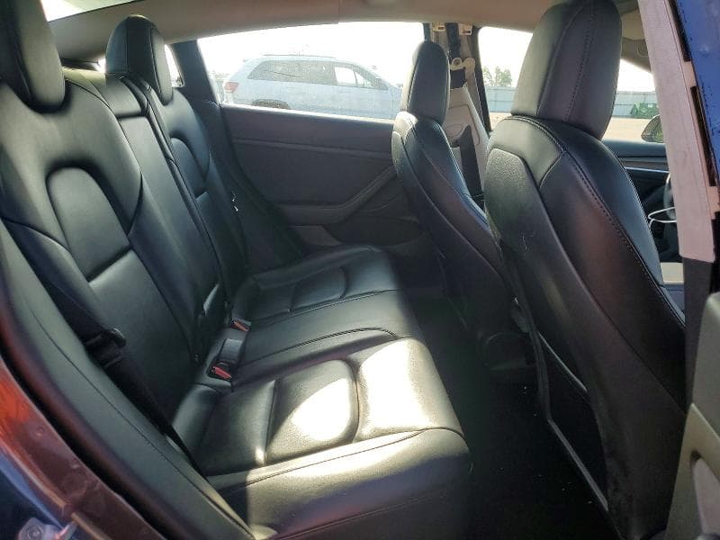 2022 TESLA MODEL 3 10