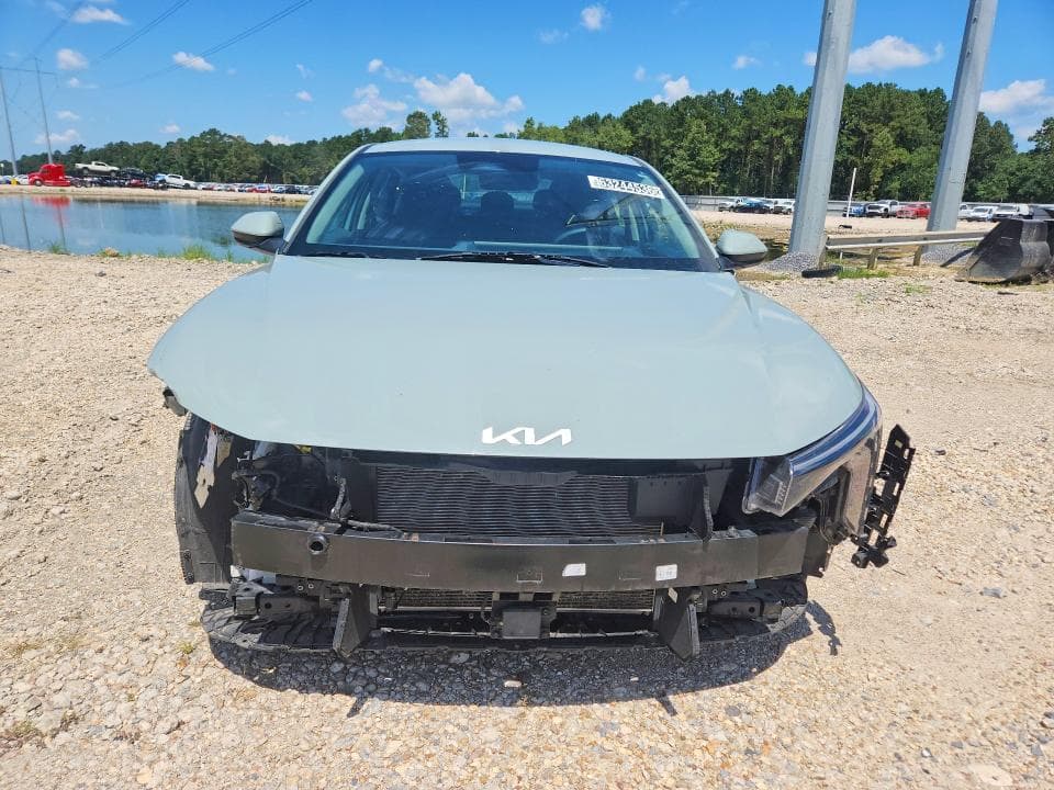 2025 KIA K4 LXS 5