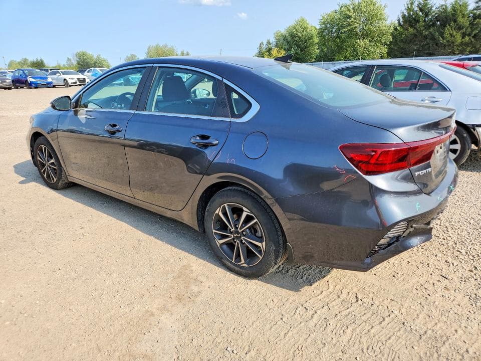 2023 KIA FORTE EX 2