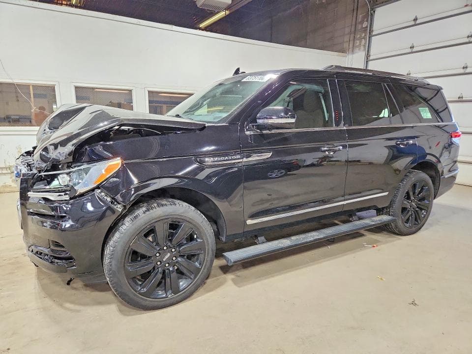 2023 LINCOLN NAVIGATOR RESERVE - 1