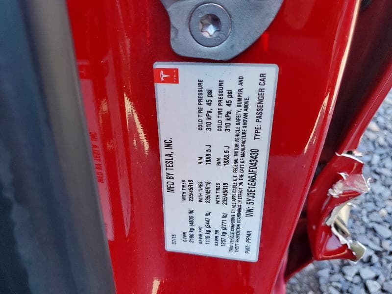 2018 TESLA MODEL 3 12