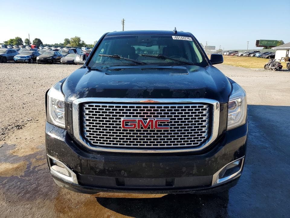 2017 GMC YUKON SLT 5