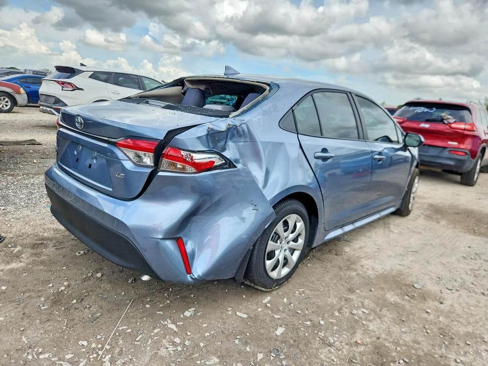 2026 TOYOTA COROLLA LE 3