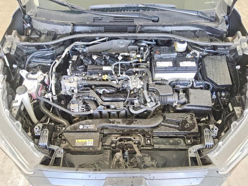 2026 TOYOTA COROLLA CROSS L 12