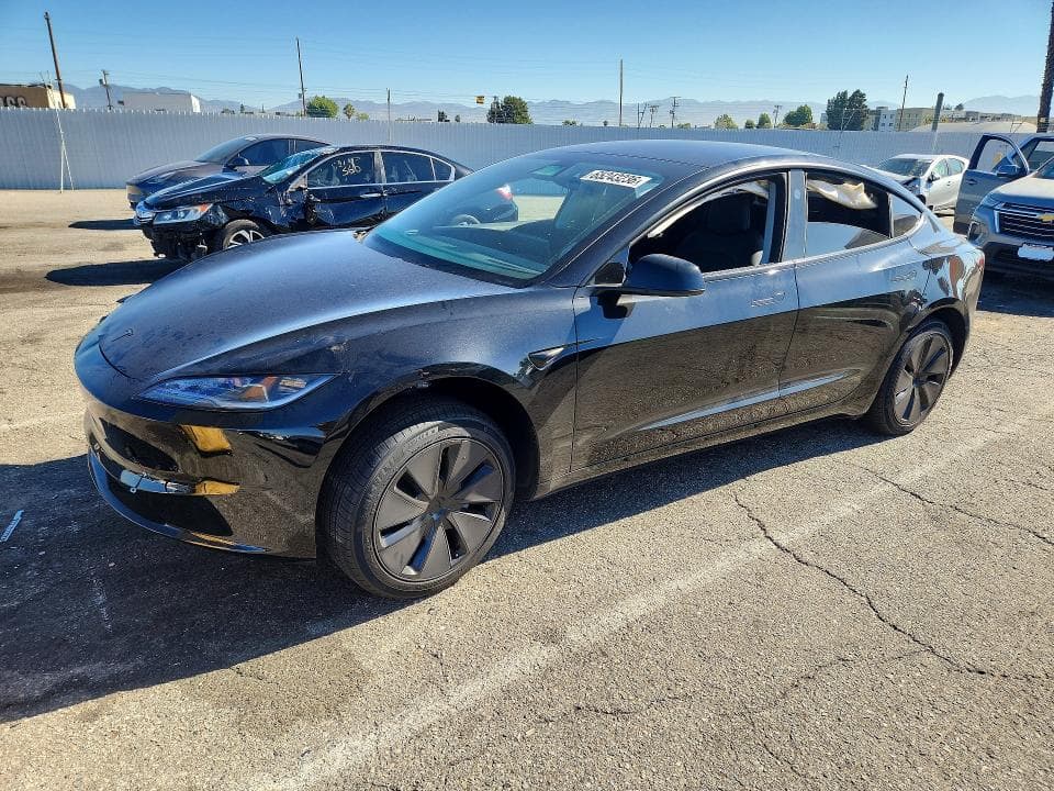 2026 TESLA MODEL 3 - 1