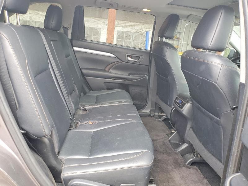 2019 TOYOTA HIGHLANDER HYBRID XLE 11
