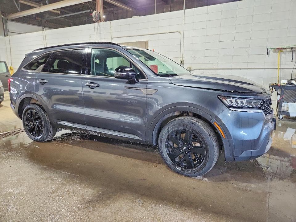 2021 KIA SORENTO S 4