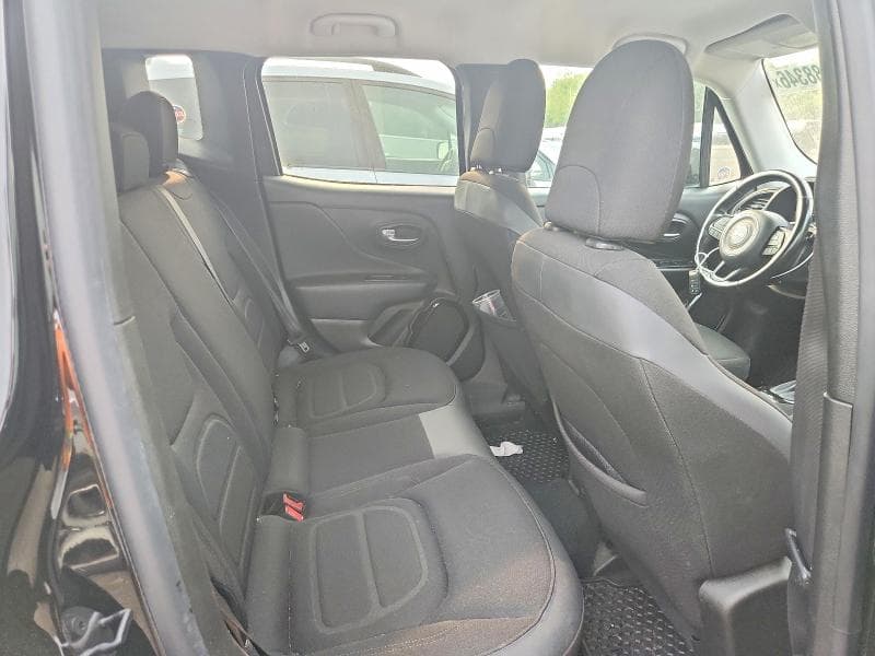 2017 JEEP RENEGADE LATITUDE 11