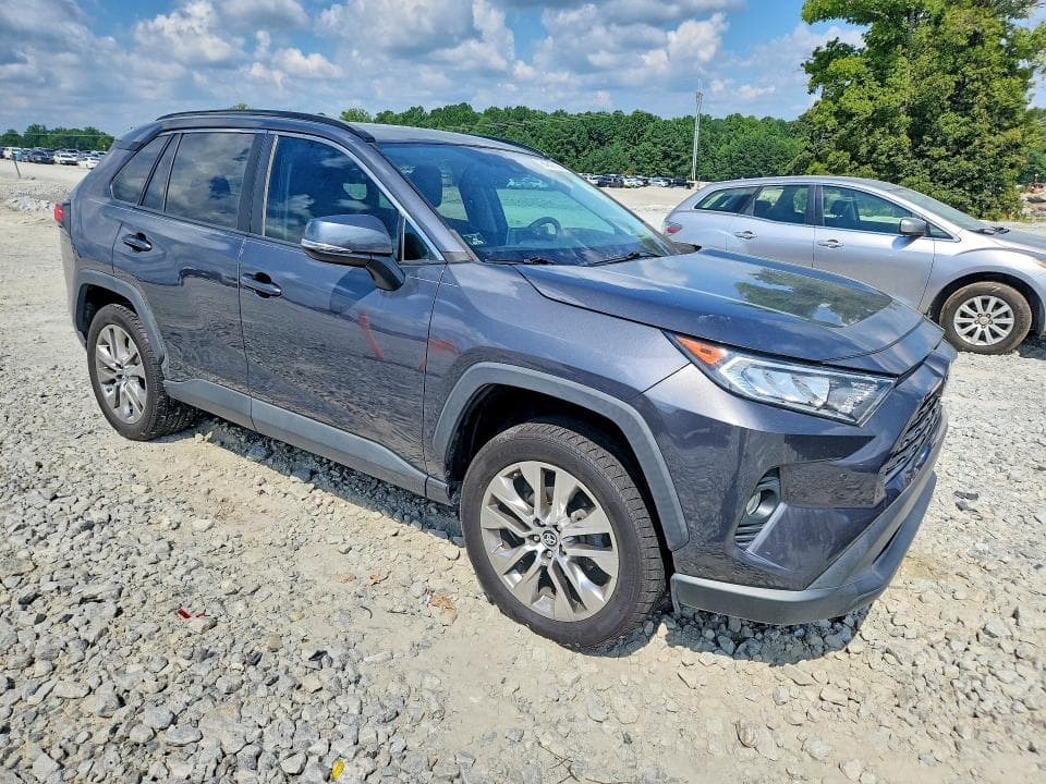 2019 TOYOTA RAV4 XLE PREMIUM 4
