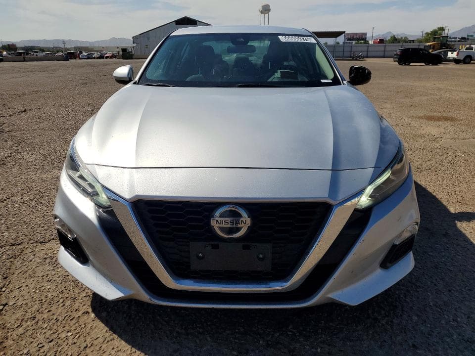 2022 NISSAN ALTIMA SV 5