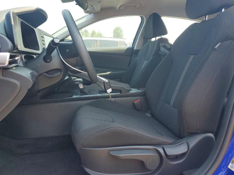 2026 HYUNDAI ELANTRA SE 7
