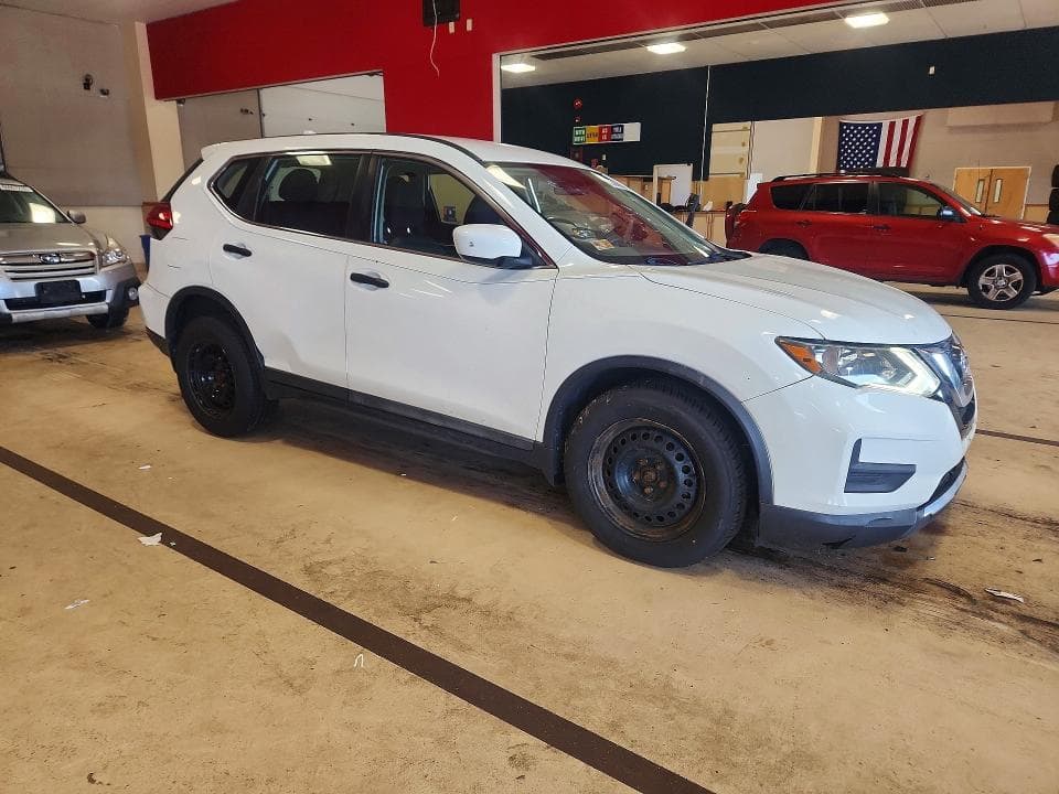 2017 NISSAN ROGUE S 4