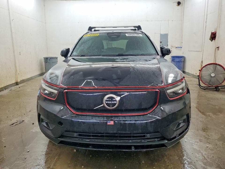 2021 VOLVO XC40 RECHARGE 5