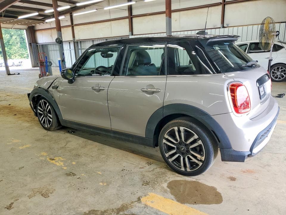 2022 MINI COOPER S 2