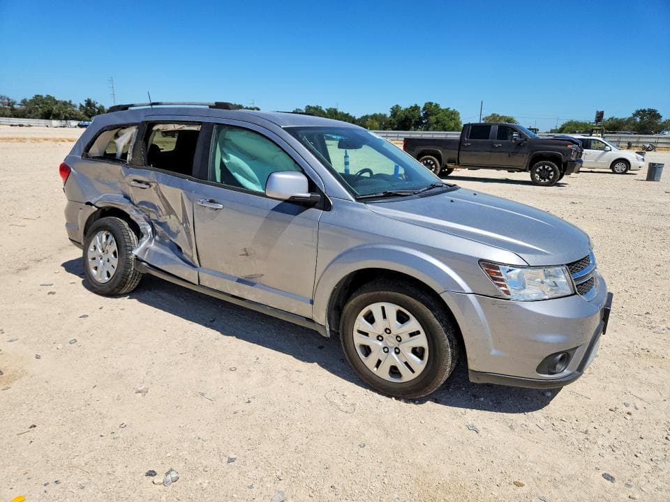 2019 DODGE JOURNEY SE 4
