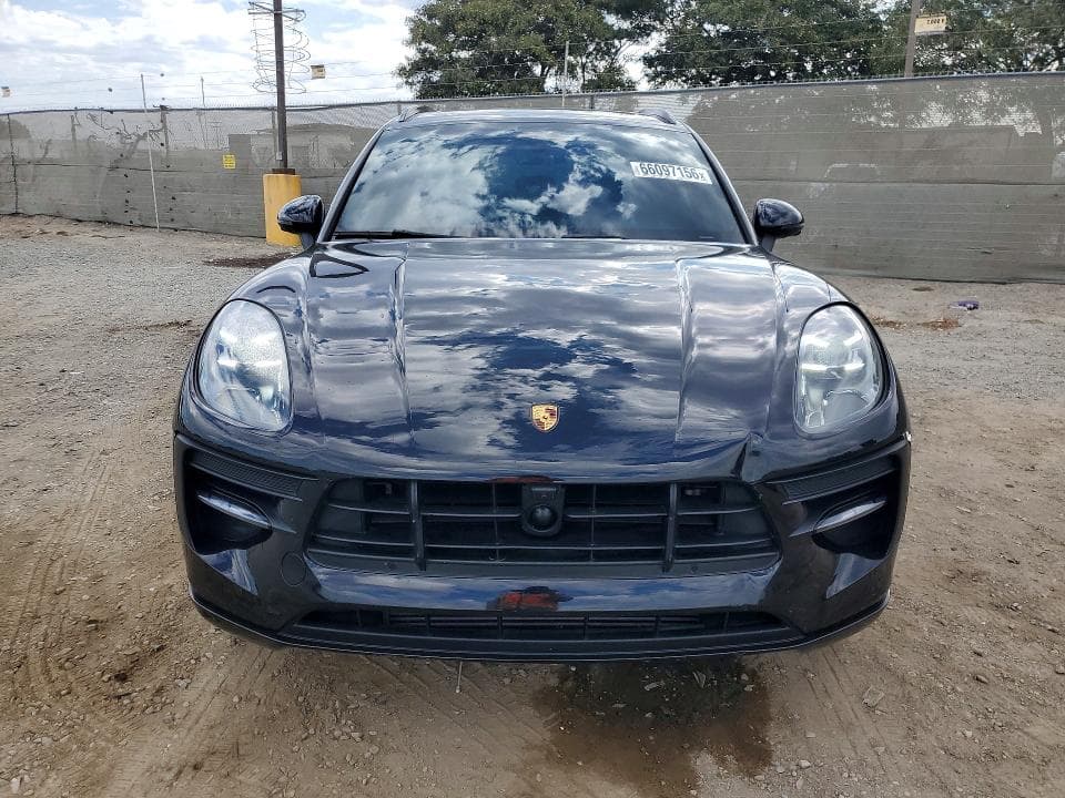 2021 PORSCHE MACAN 5