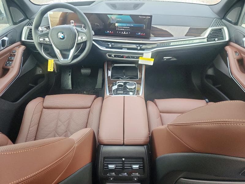 2026 BMW X5 XDRIVE50E 8