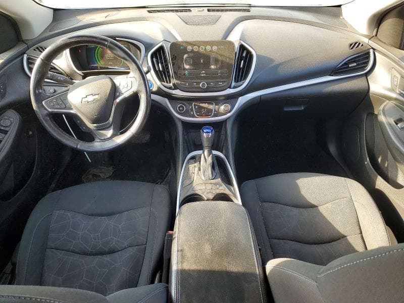 2017 CHEVROLET VOLT LT 8