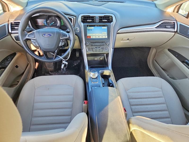 2017 FORD FUSION SE HYBRID 8